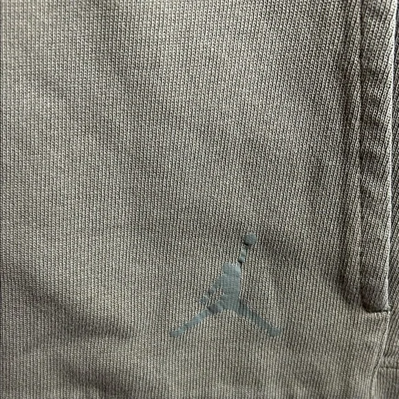 Jordan Olive and Khaki Short Sleeve Hoodie - Picture 3 of 8